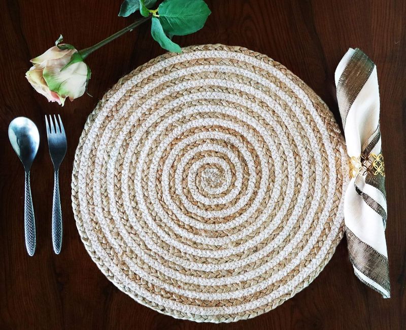 UTE Braided Side Table Place Mats