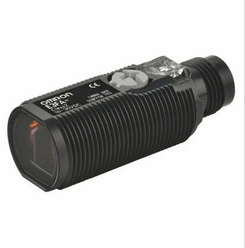 Omron E3FA-DP12 Retro-Reflective Sensor