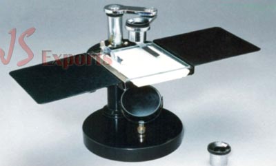 Parallel Arm Magnifier