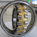 Industrial spherical bearings