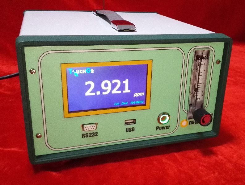 Ultra Trace Oxygen Analyzer
