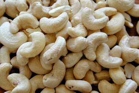 Whole White Cashew Nuts
