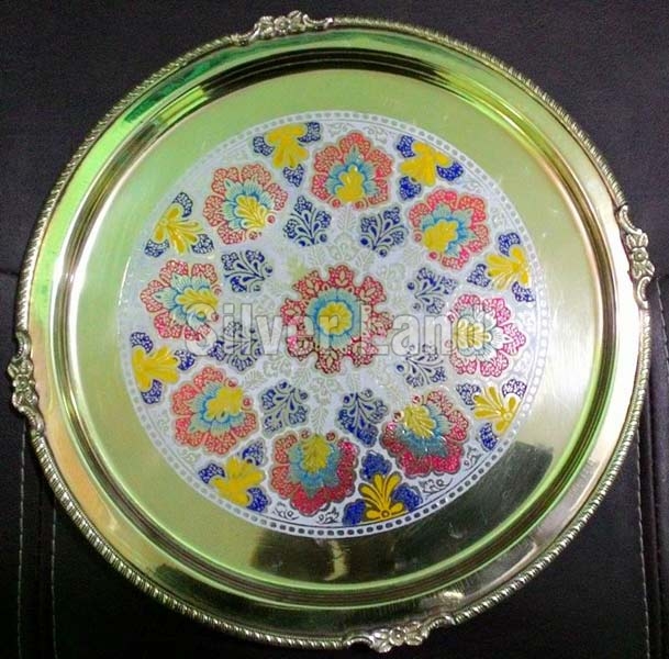 Polished Brass Decorative Round Thali, Feature : Attractive Pattern, Durable, Hard Structure