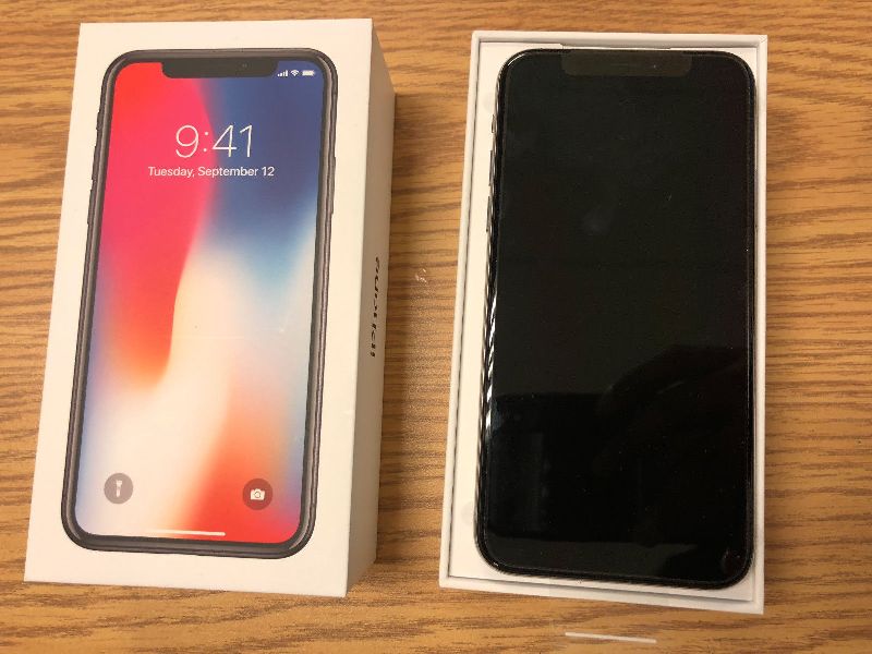 Apple iPhone X 64gb/256gb-Space Gray Buy apple iphone for best price at USD  500 / Pair ( Approx )