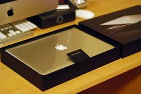 Apple Macbook Laptops