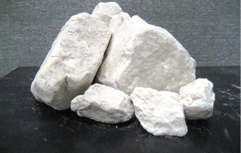 Quick Lime Lumps, for Sugar Industry, Steel, Paper, Fly Ash Bricks Manufacturing, Mortar Use Etc.