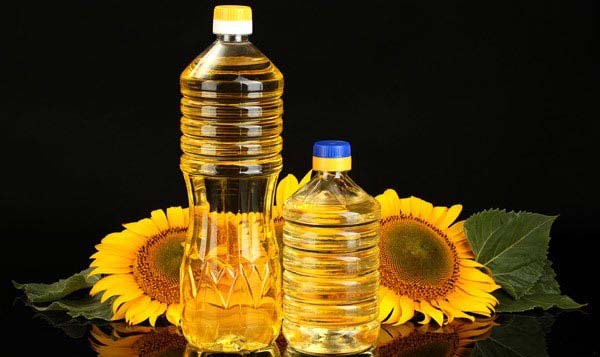 Refined Natural Sunflower Oil, for Eating, Cooking, Human Consumption, Feature : High In Protein, Rich In Vitamin