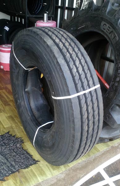 Truck Tyre Tubes and Flaps, for Light Commercial Vehicle, Feature : Good Griping