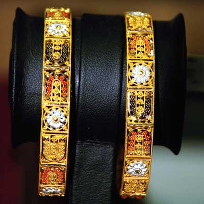 Gold Bangle 01