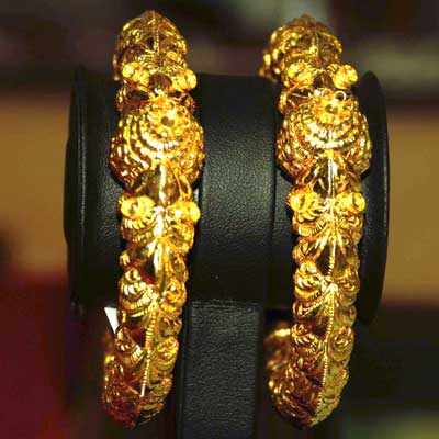 Gold Bangle 02