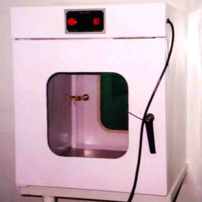 Laboratory Pass Box