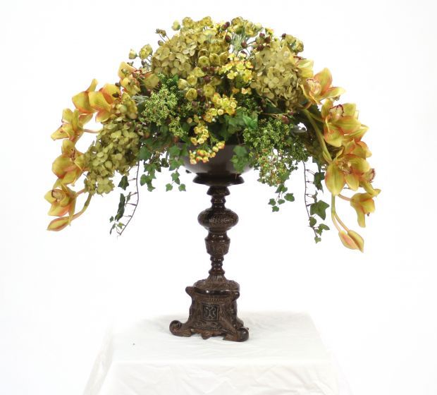 Green-Brown Foliage Flower