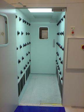 Air Shower Cabinets