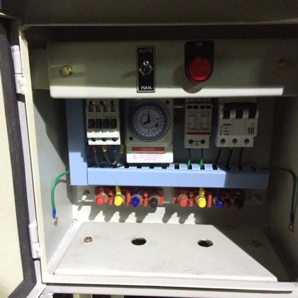 Aluminum Electrical Panel Boxes, for Factories, Home, Industries, Power House, Feature : Dust Proof