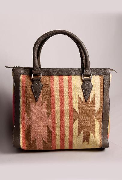 Amba hand-woven punja dhurrie bag, Feature : Handwoven