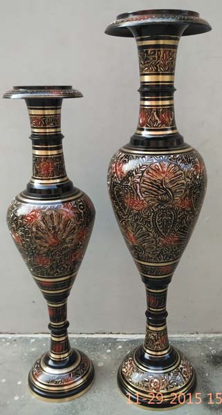 Red Black Ria Metal Brass Flower Vases, for Decoration