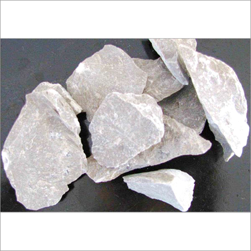 96% White Limestone Lumps