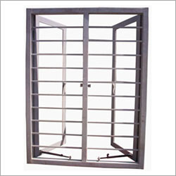Polished Pressed Steel Window, for College, Hotel, Office, Feature : Corrosion Proof, Easy To Fit