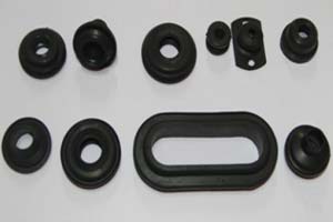 Rubber Grommets, for Industrial Use, Feature : Fine Finished, Flexible, Heat Resistant