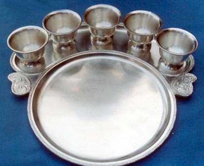 brass thali