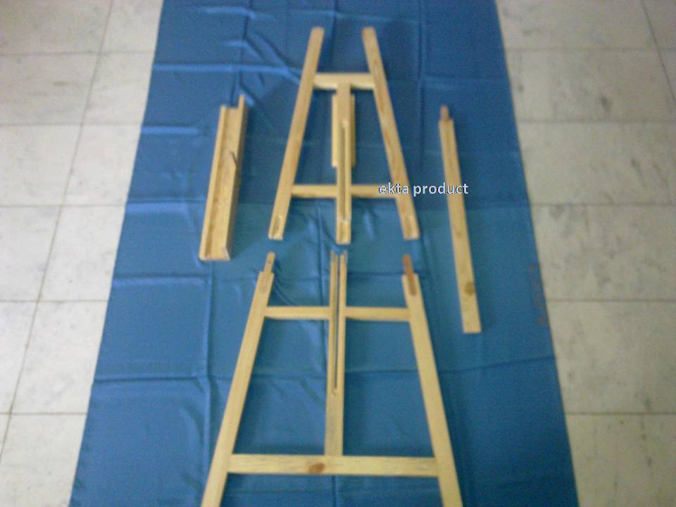 Tri Stick Wooden Easel
