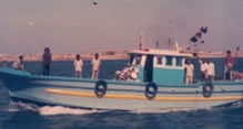 Fibre Glass Boat, Loading Capacity : 20 MT