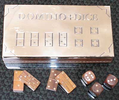 Wooden Domino Holder 03