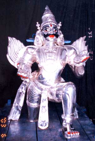 Lord Garuda Statue