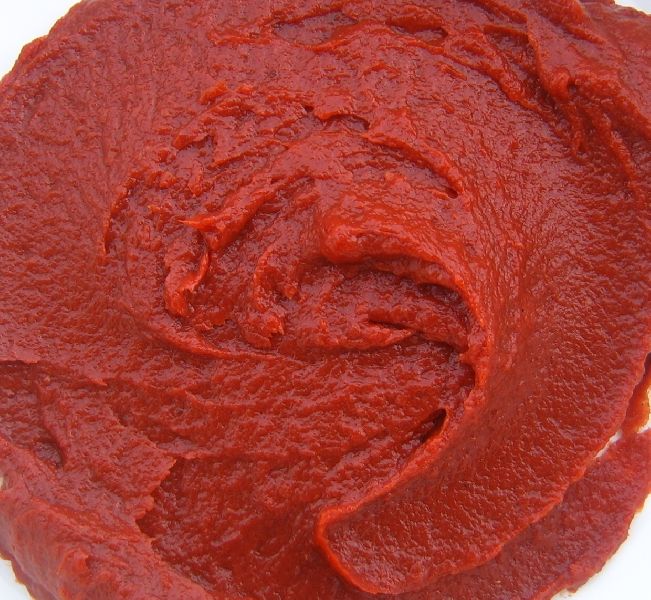 Tomato paste, Color : Red