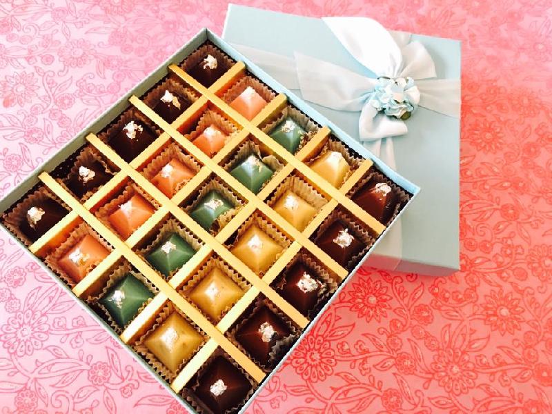 Wedding invitation Chocolate Box 1