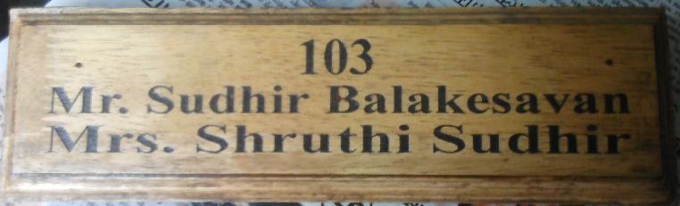 Wooden Name Plate, for To display information, Shape : Rectangle