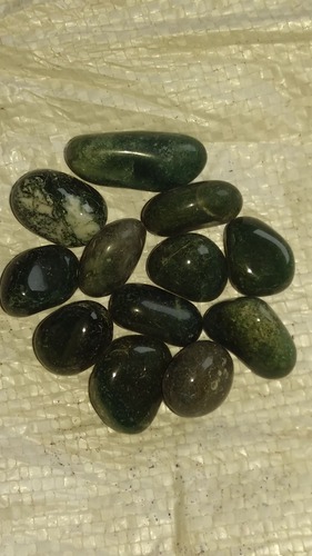 Granite Green Pebbles, Feature : Fine Finished, Stain Resistance