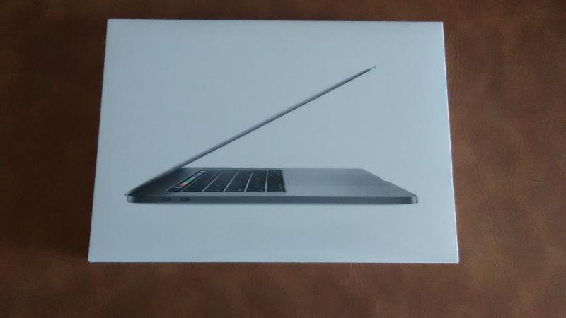 MACBOOK PRO 15 MLH42LL laptop