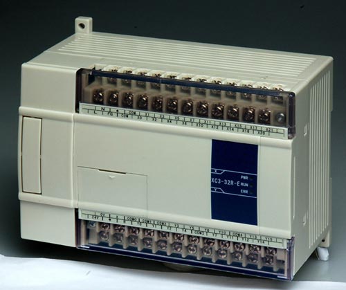 Programmable Logic Controller, for Industrial, Feature : Durable