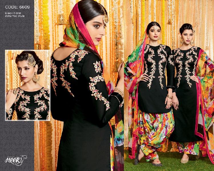 Black Floral Dynamic Style Suits, Color : 1