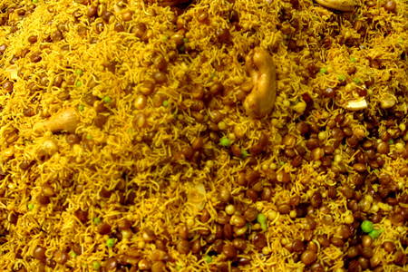 Dal Moth Mixture Namkeen, Style : Cooked