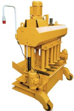 BLOCK MAKING EGG LAYING MACHINE