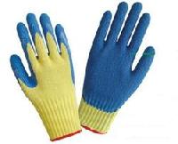 Polytril Cut Resistant Gloves