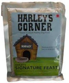Harley Corner Signature Feast Dog food