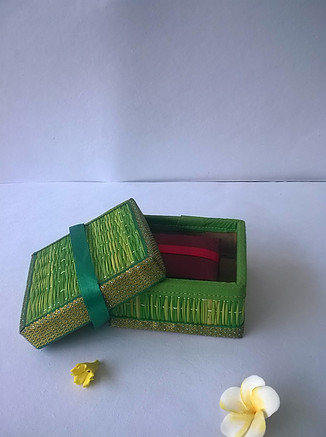 Simple Mehandi Box