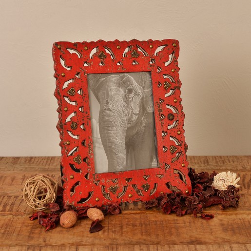 Distressed Red Photo Frame, 5 x 7