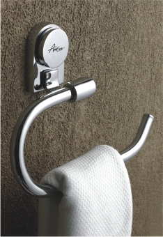 OVALO towel ring