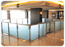 Glass hand railing, Feature : Premium quality, Long life, Highly reliable