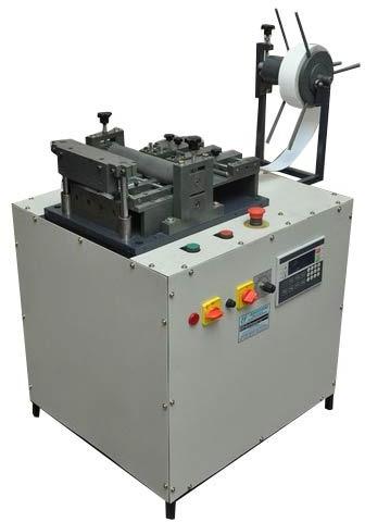 Slot Paper Forming And Cutting Machine