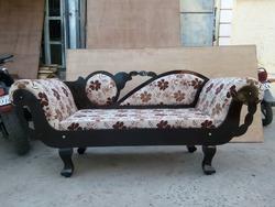 Polished Plain Wooden Couch, Feature : Accurate Dimension, Attractive Designs