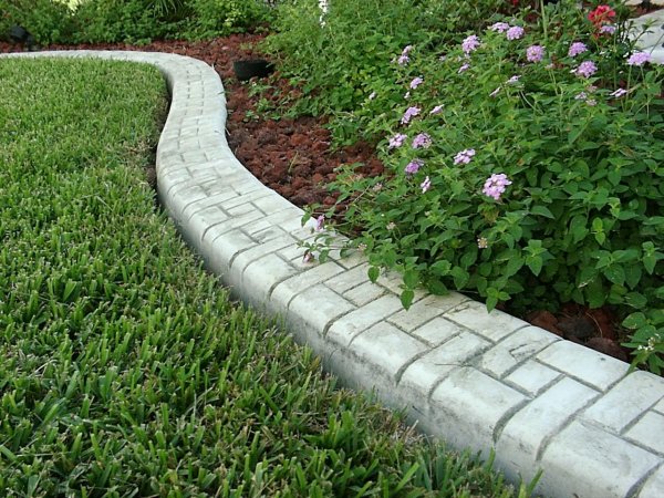 Concrete Cement Garden Curbings, Feature : Eco Friendly, Easily Assembled