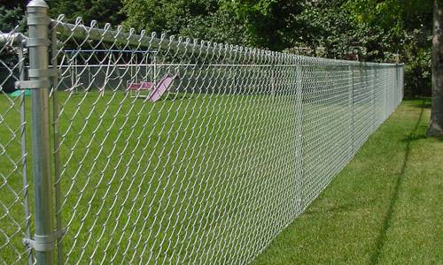 Metal Chain Link Fence, for Construction Residence, River Banks, Sports Field, Feature : Anti-corrosion