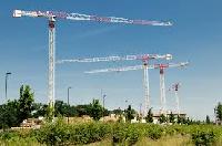 Flat top tower crane