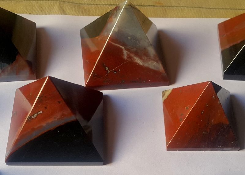 Sardonyx Stone Pyramids