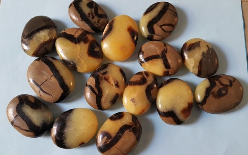 Polished Septarian Palm Stones, Feature : Durable